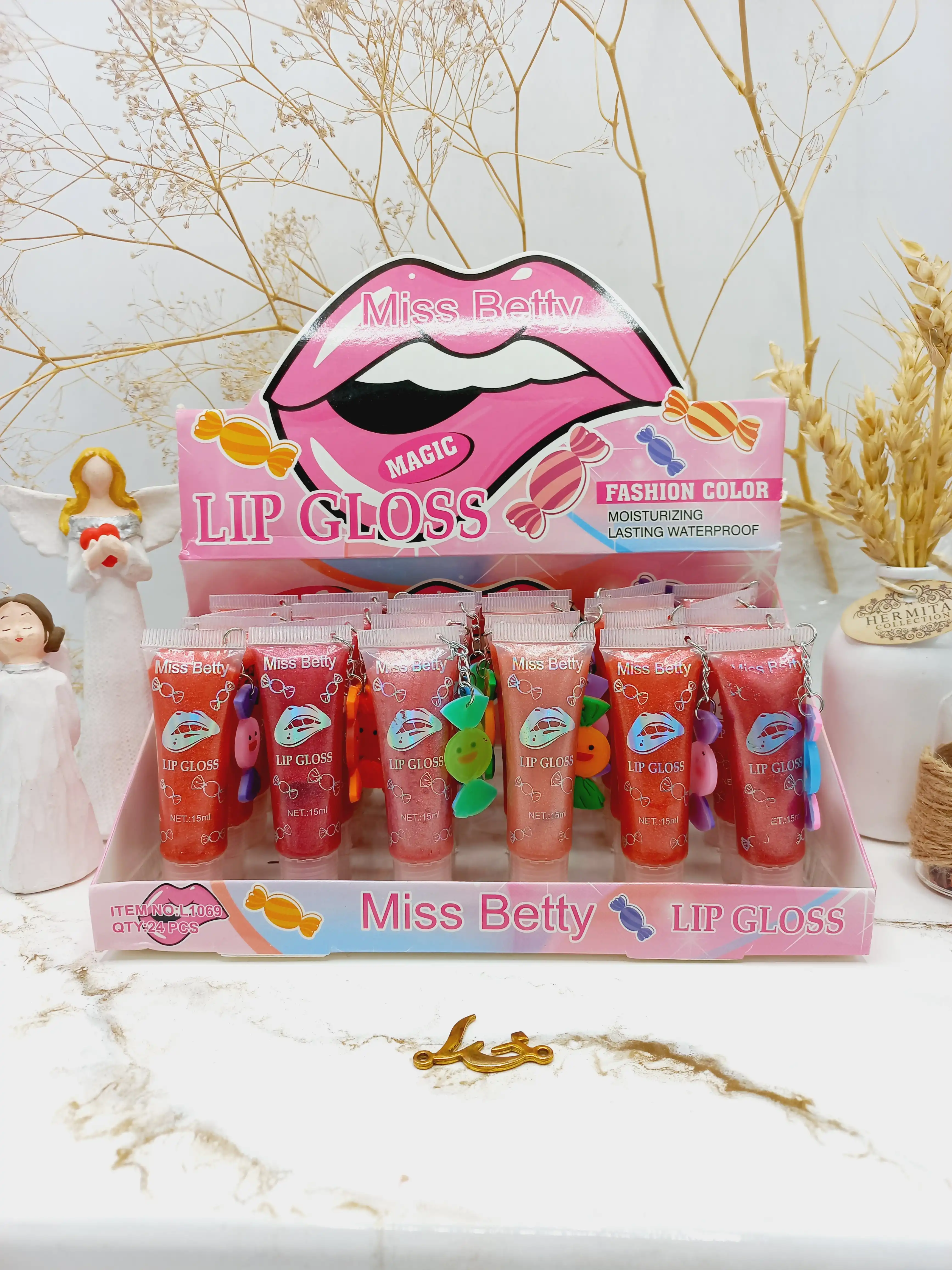 برق لب ضدآب شکلاتی میس بتی Miss Betty کد L1069